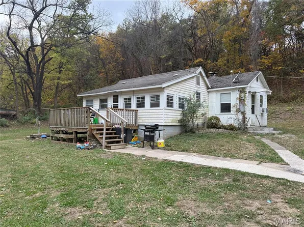 62263 Monkey Run Trl, Hannibal, MO 63401