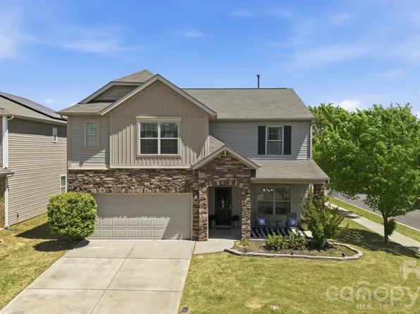 1429 Sunflower Field Pl, Matthews, NC 28104