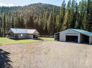 1458 N Nordman Rd, Nordman, ID 83848