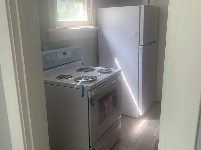 221 Park Dr #1 — Photo 5