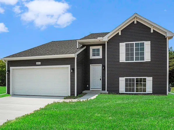 13769 Quincy St, Holland, MI 49424