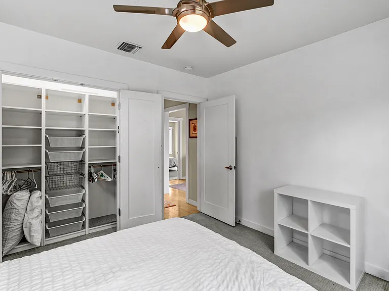 2909 W Clark Ave — Photo 7