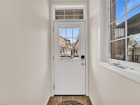3rd image of 931 Glasgow St #14A