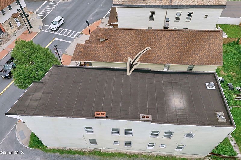 3rd image of 908 19th Street