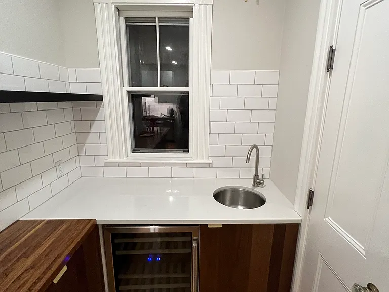 9 Waldeck St — Photo 15