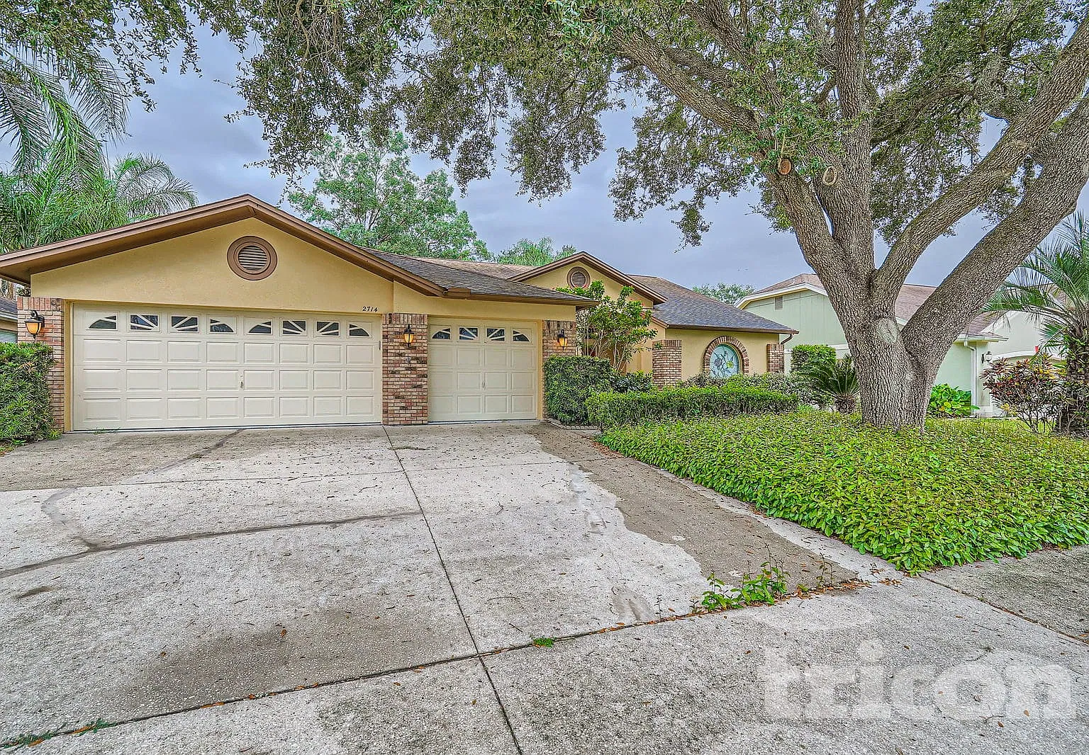 2714 Crestfield Drive Valrico FL — Photo 2
