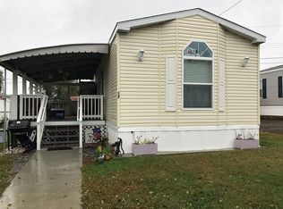 12 2nd St, Portsmouth, RI 02871