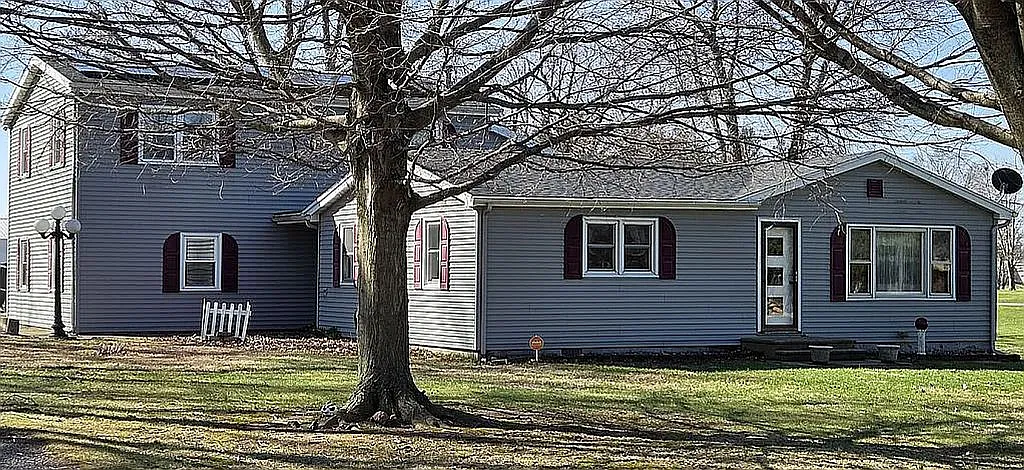 7475 E State Route 36 photo 1