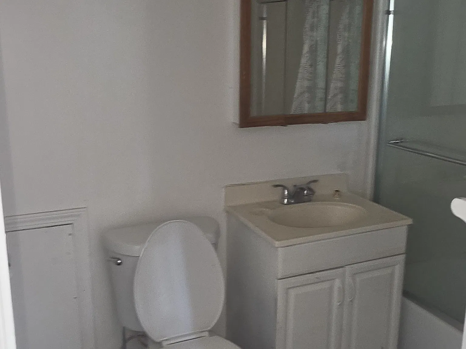2 bed, 1200 sqft, $1,100 — Photo 2