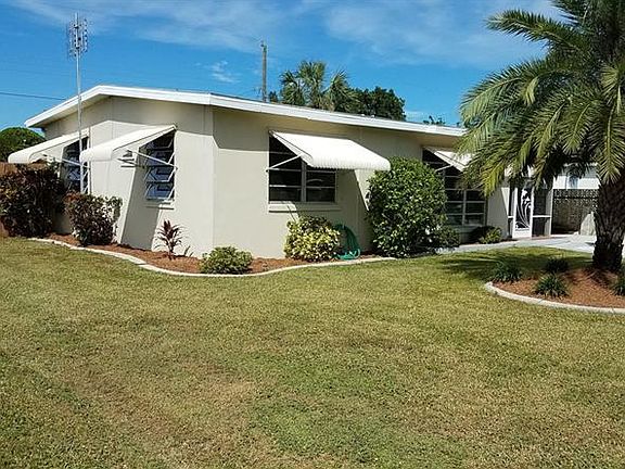 3rd image of 22202 Catherine Ave