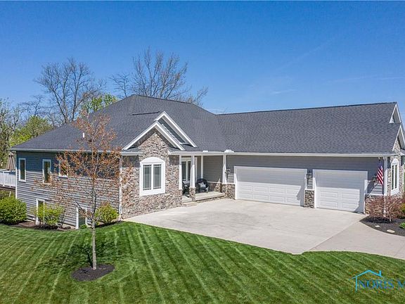 2nd image of 15644 River View Pl