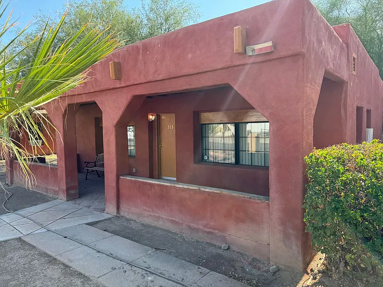 313 S Magnolia Ave — Photo 5