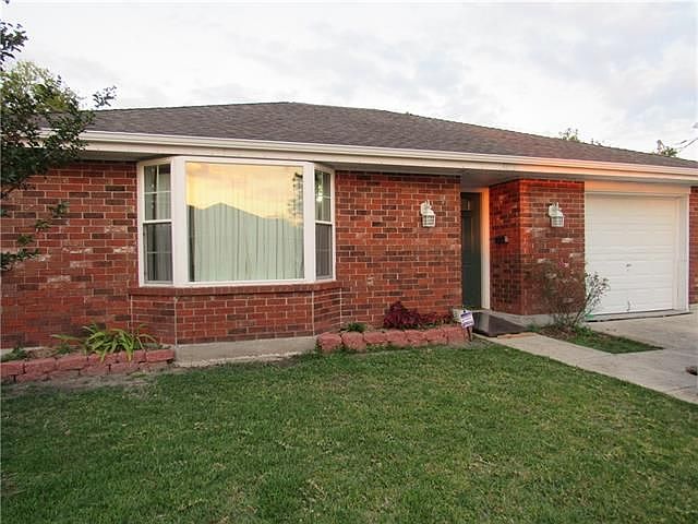 1st image of 4613 Lake Villa Dr