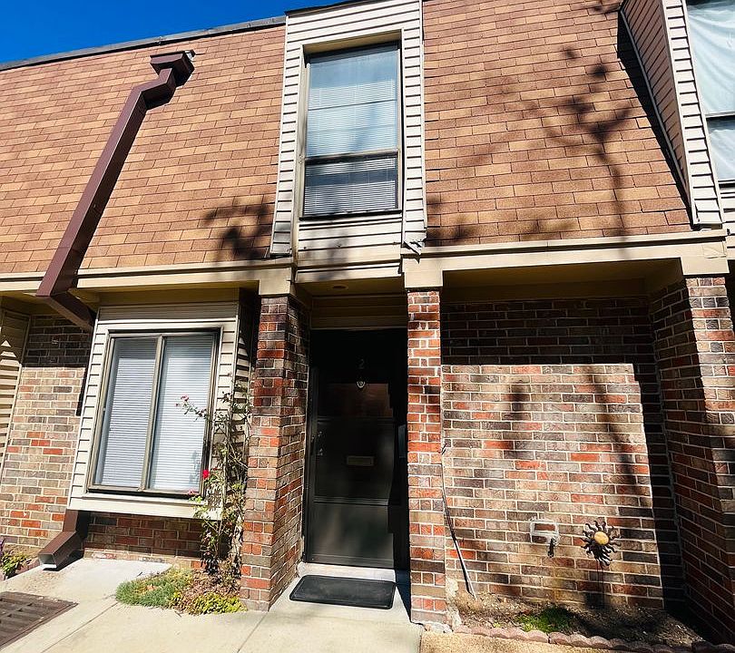 1st image of 6582 Poplar Woods Cir S APT 2