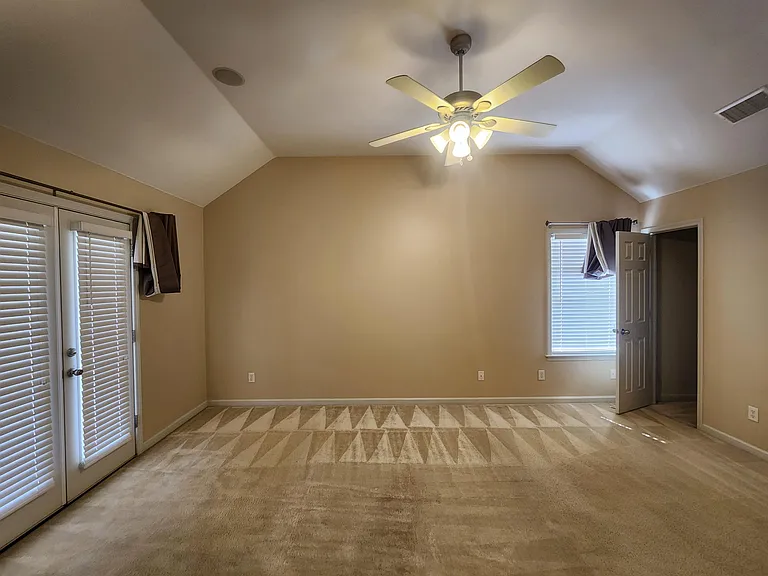 1459 Down River Dr — Photo 13