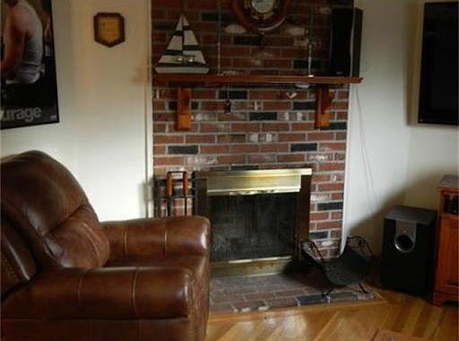 5th image of 52 Liberty St APT E3