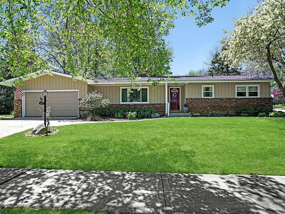 1st image of 2111 Radcliff Ave SE
