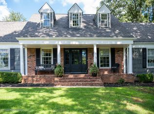 87 Carriage Hill Dr, Colts Neck, NJ 07722