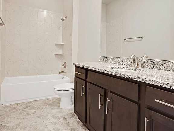 5th image of 143 Laterra Links Cir Unit 202