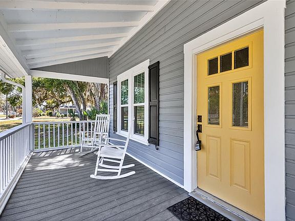 4th image of 92 S TROWELL AVENUE