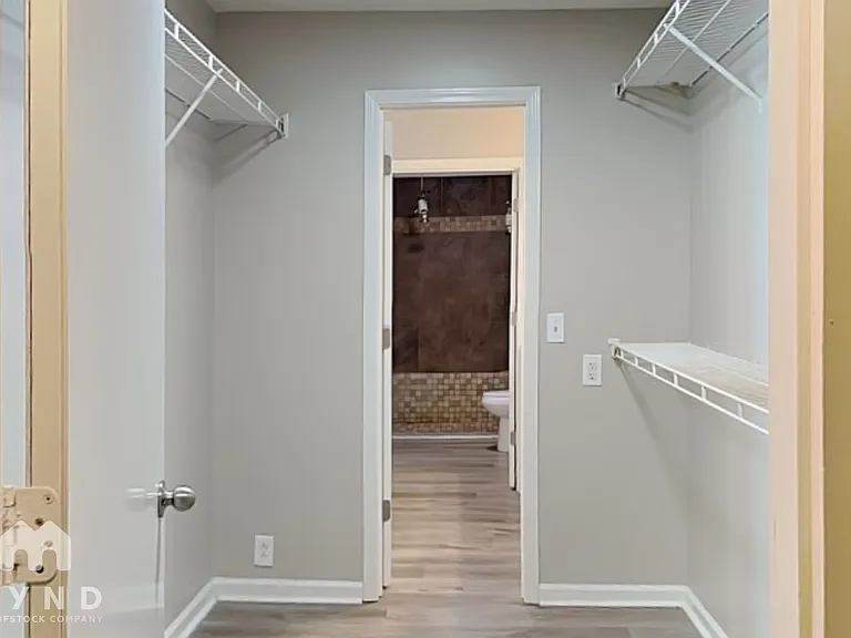 3100 Creekview Ln — Photo 14