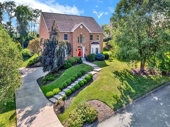 2003 Arlington Ave, Export, PA 15632