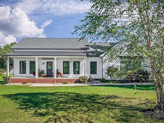 53rd image of 3868 Burgess Falls Rd