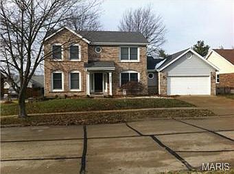 3rd image of 2620 Storm Lake Dr
