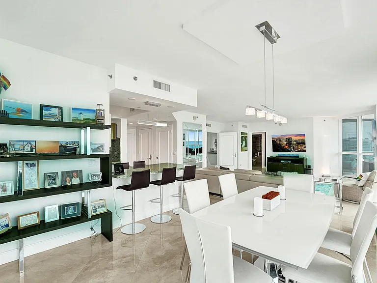 101 S Fort Lauderdale Beach Blvd #1107 — Photo 10