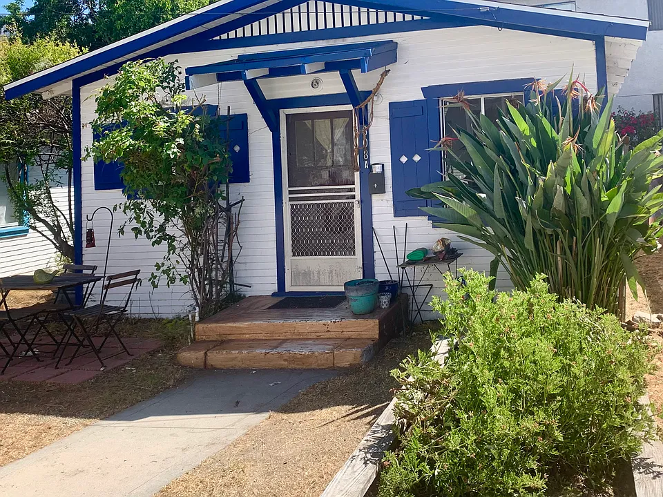 608 E Angeleno Ave