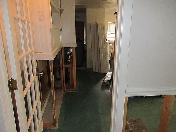 4th image of 808 Fruitland Dr
