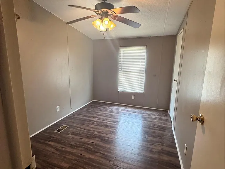 2021 N Battlebell Rd #40 — Photo 11