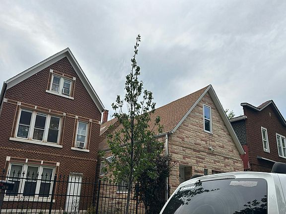 3rd image of 2802 S Homan Ave