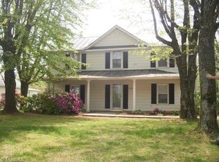 1005 Lawsonville Ave, Reidsville, NC 27320