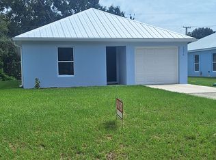1376 20th Ct SW, Vero Beach, FL 32962