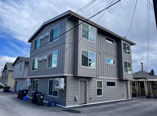 728 NW Newport Ave #C, Bend, OR 97703