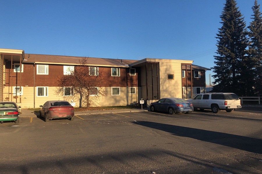 1st image of 660 Fairbanks St