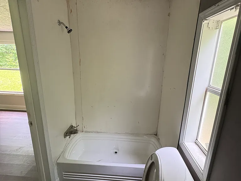 378 Lee Road 490 — Photo 14