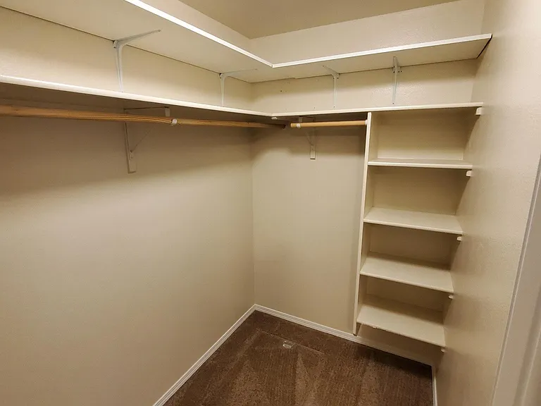11415 Willamette Way — Photo 17