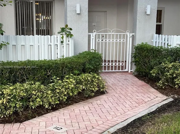 10750 NW 66th St APT 112, Doral, FL 33178