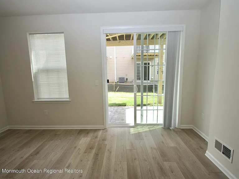 1206 Arose Ln — Photo 26