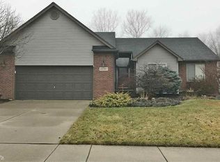 52357 Creek Ln, Chesterfield, MI 48047