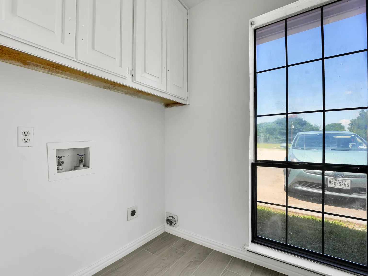 3 bed, 1160 sqft, $1,500 — Photo 2