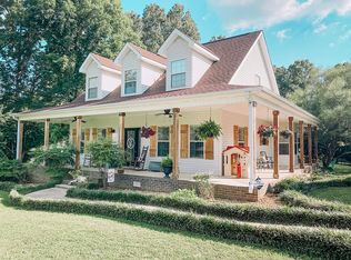 430 Kentwood Dr, Killen, AL 35645