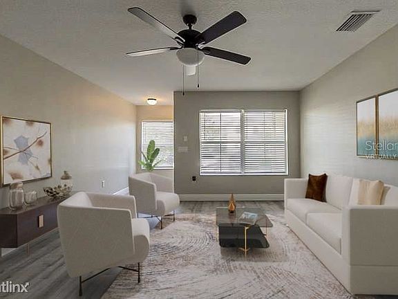 3rd image of 232R Carina Cir