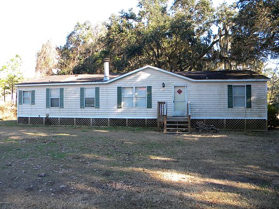 3rd image of 13 Cardinal Lane