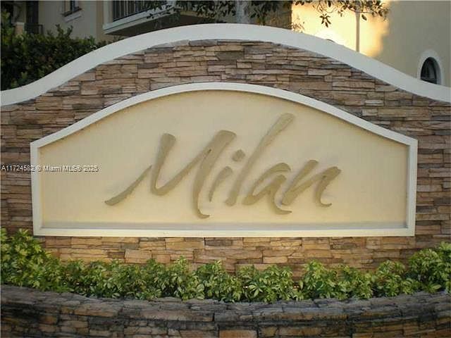 3263 NW 102nd Pl #3263