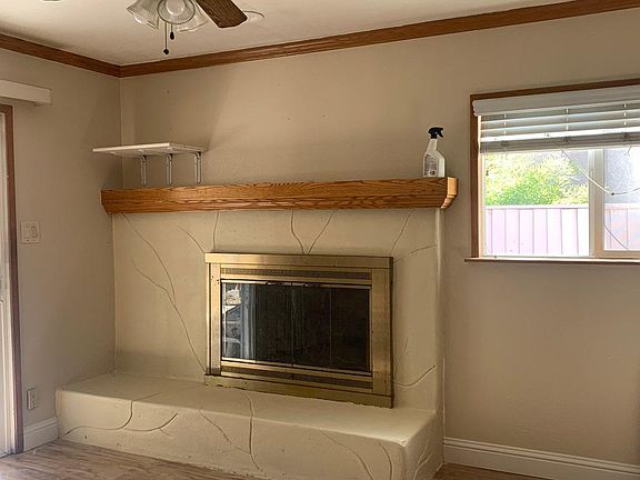 3rd image of 1895 Crinan Dr