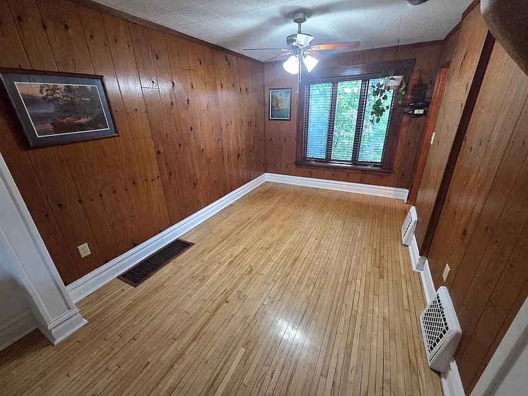 3022 Restormel St — Photo 7
