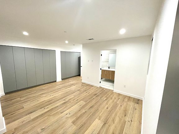 5th image of 1933 Vista Del Mar St #3